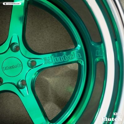 Klutch K3001 3-piece forged wheel detail view 4